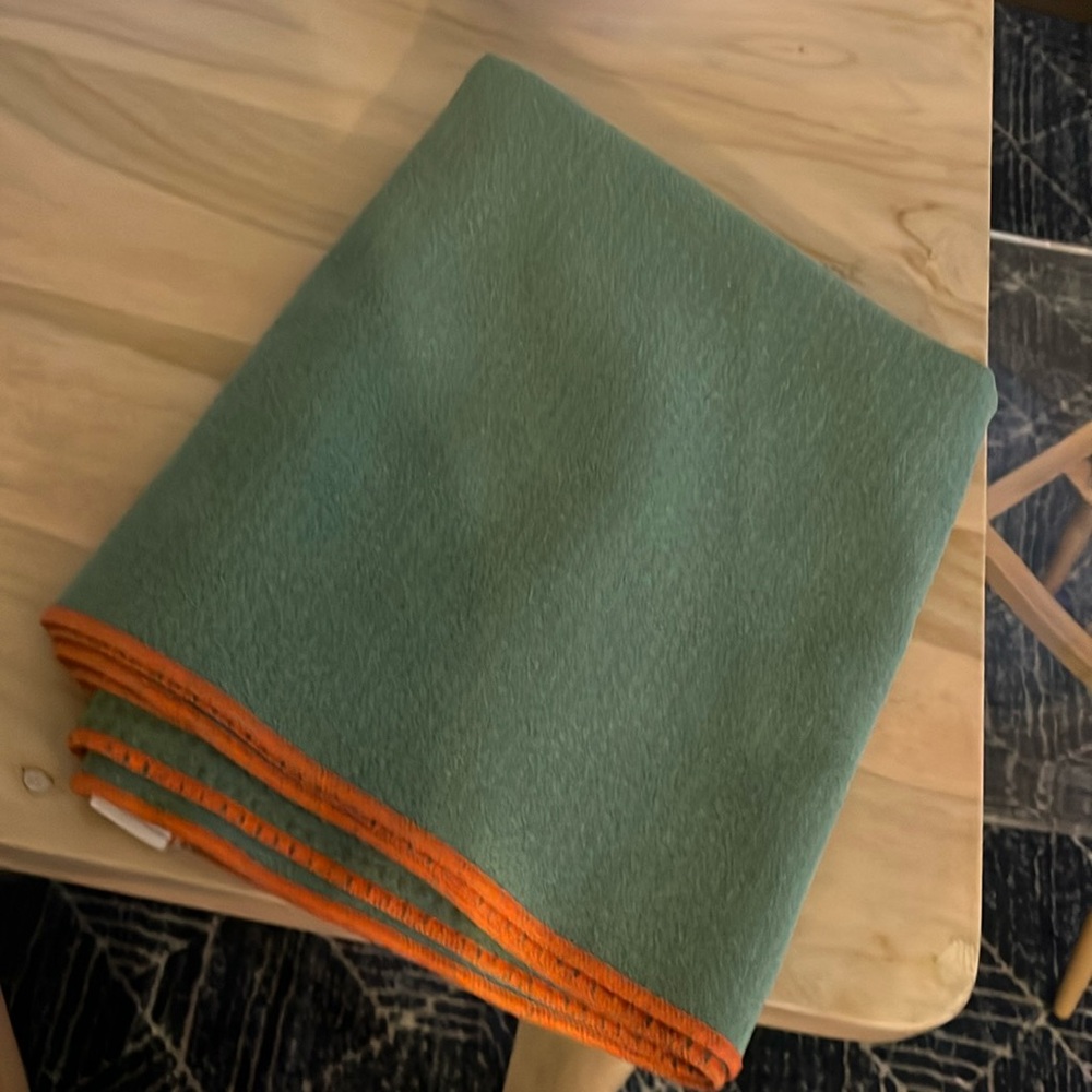 Yogitoes mat towel manduka